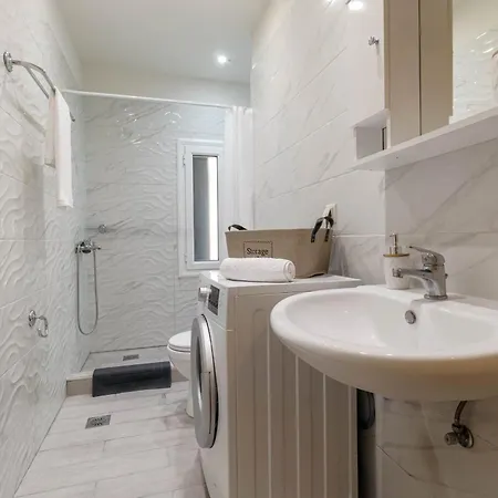 Dimi's House * Corfu (city)