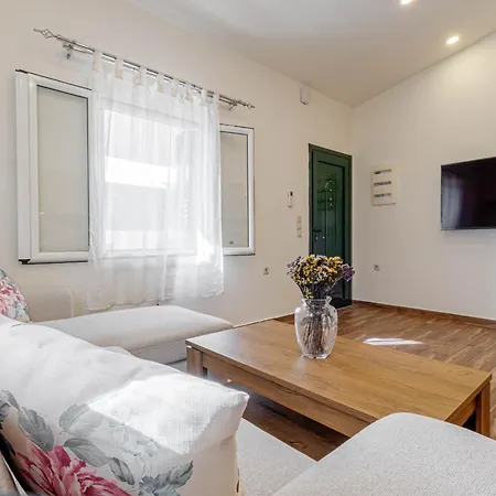 아파트 Dimi's House